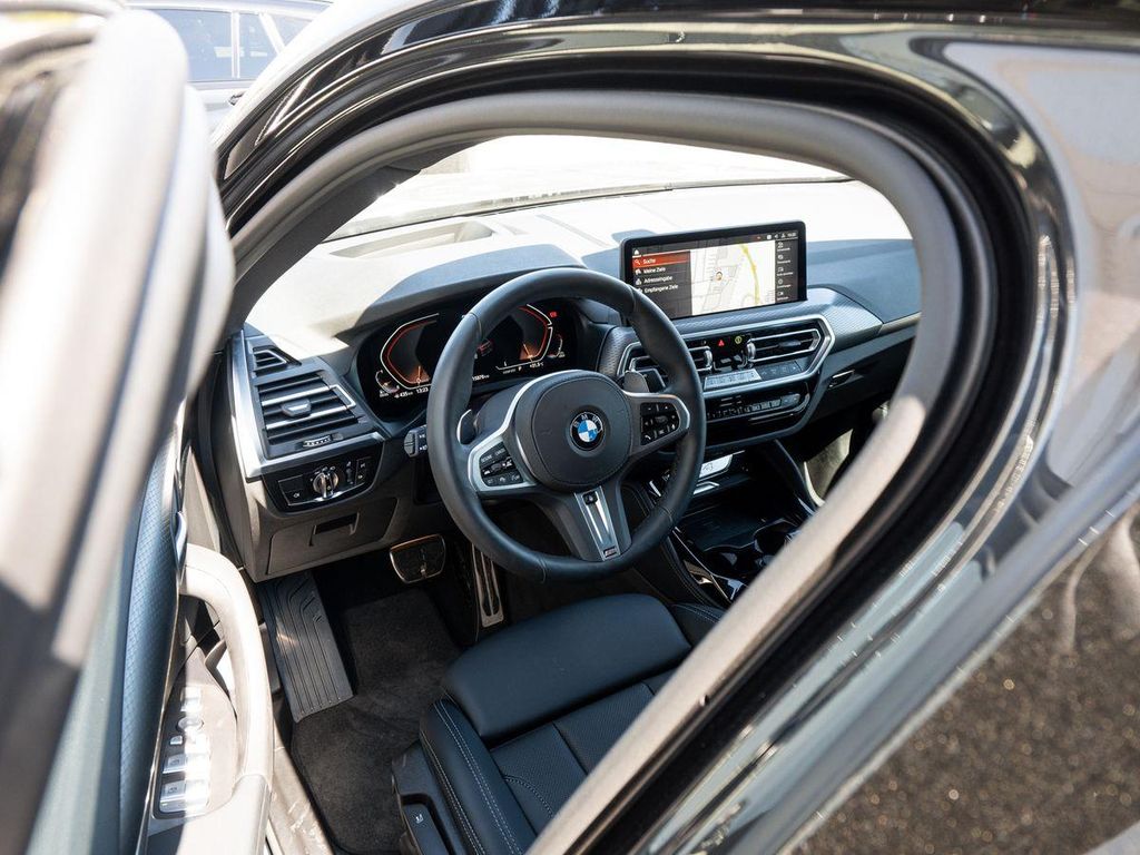 BMW X4 2026 г. Серый, пробег 15490 км