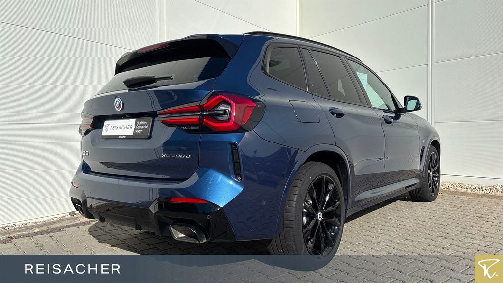 BMW X3 2023 г. Синий, пробег 44801 км