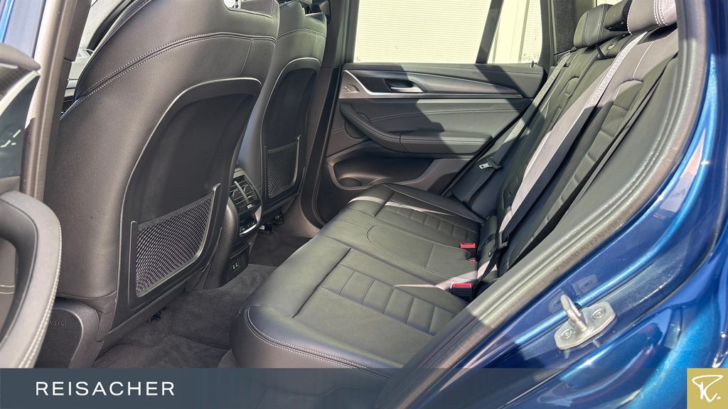 BMW X3 2023 г. Синий, пробег 44801 км