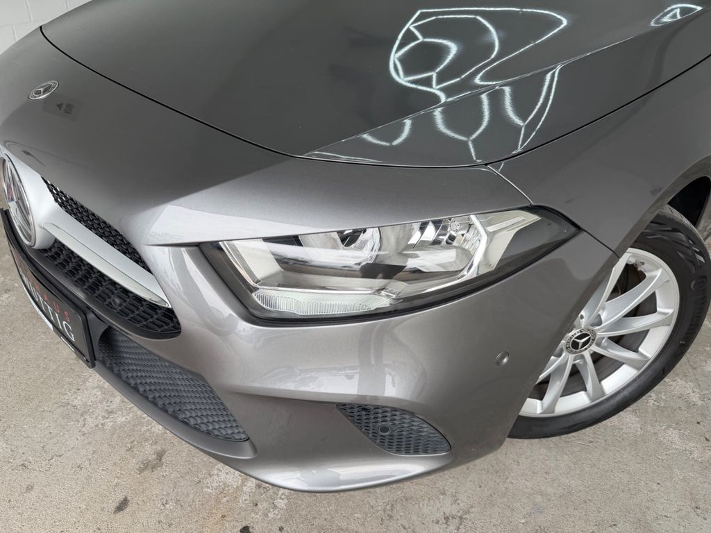 Mercedes-Benz A 180 2022 г. Серый, пробег 53000 км