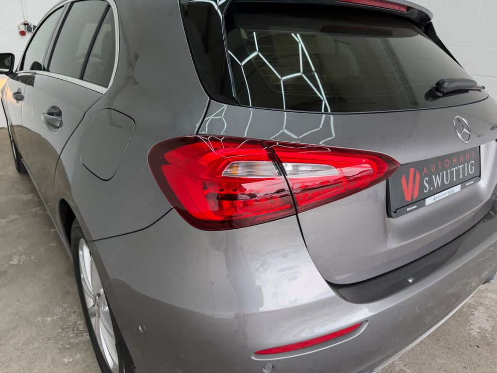 Mercedes-Benz A 180 2022 г. Серый, пробег 53000 км