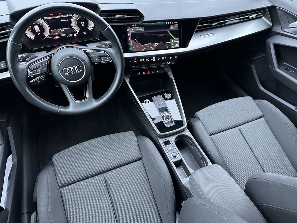 Audi A3 2023 г. Белый, пробег 54750 км