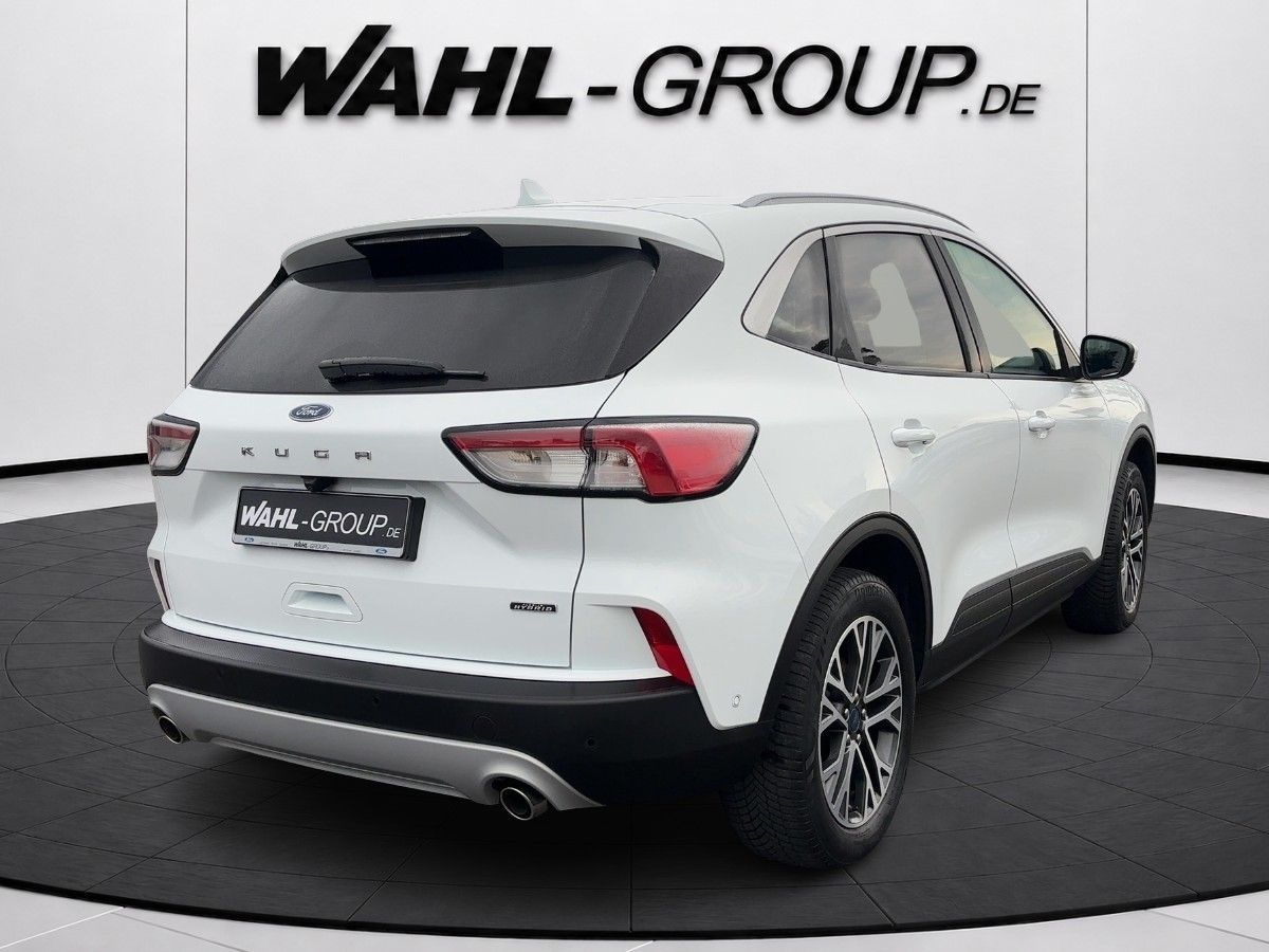 Ford Kuga 2022 г. Белый, пробег 40345 км