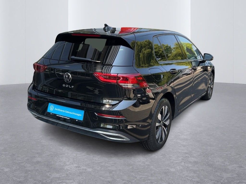 Volkswagen Golf 2024 г. Чёрный, пробег 15050 км