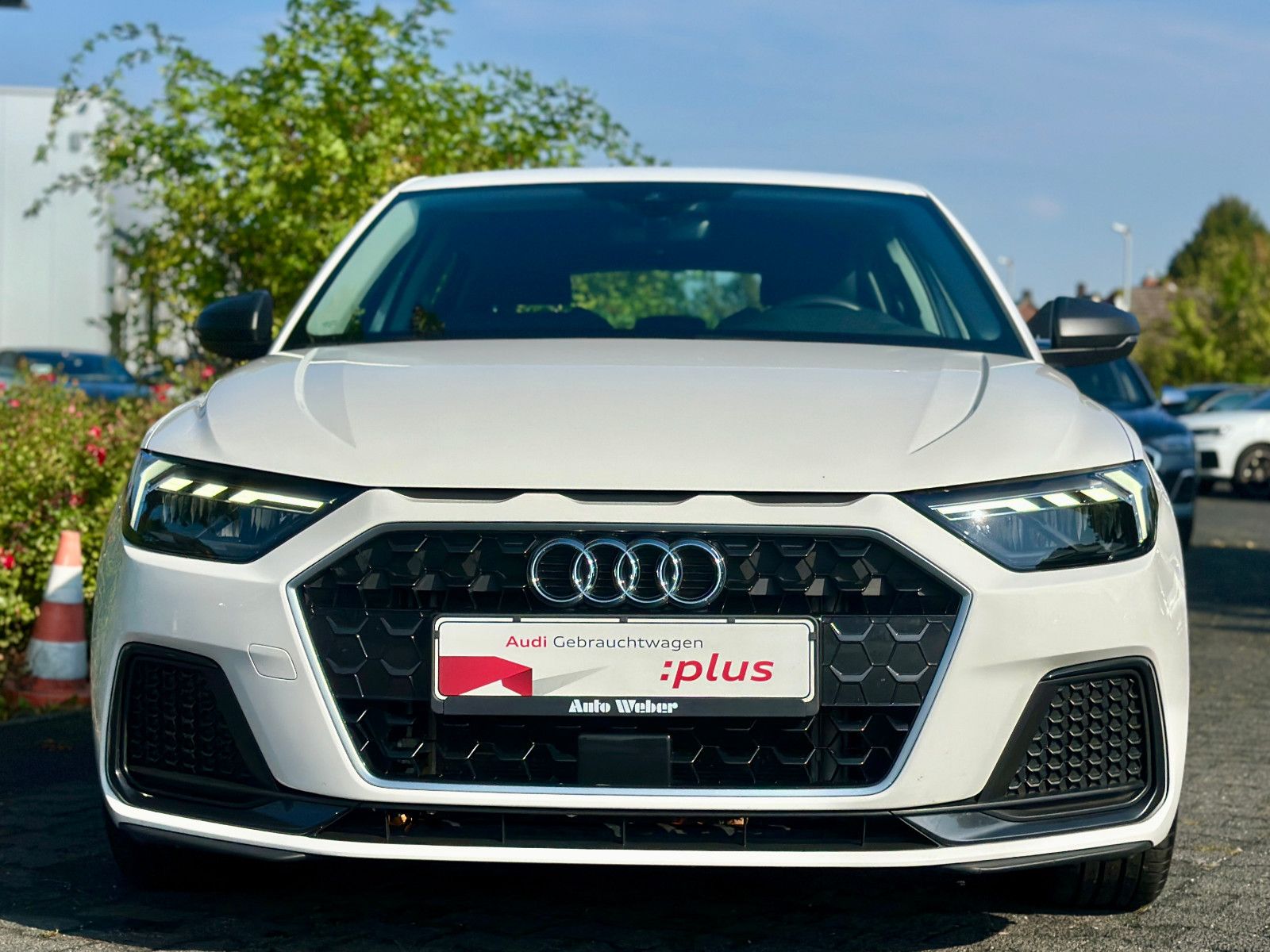 Audi A1 2023 г. Белый, пробег 58590 км