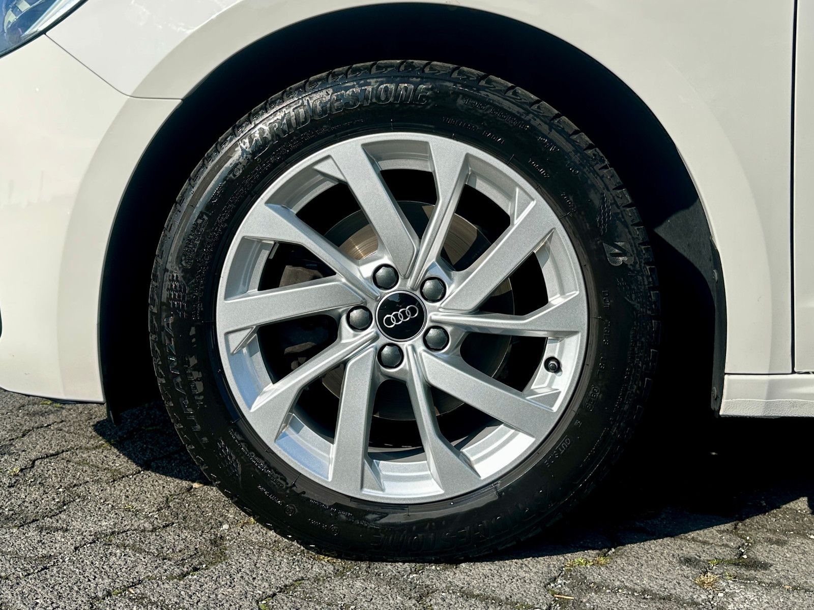 Audi A1 2023 г. Белый, пробег 58590 км