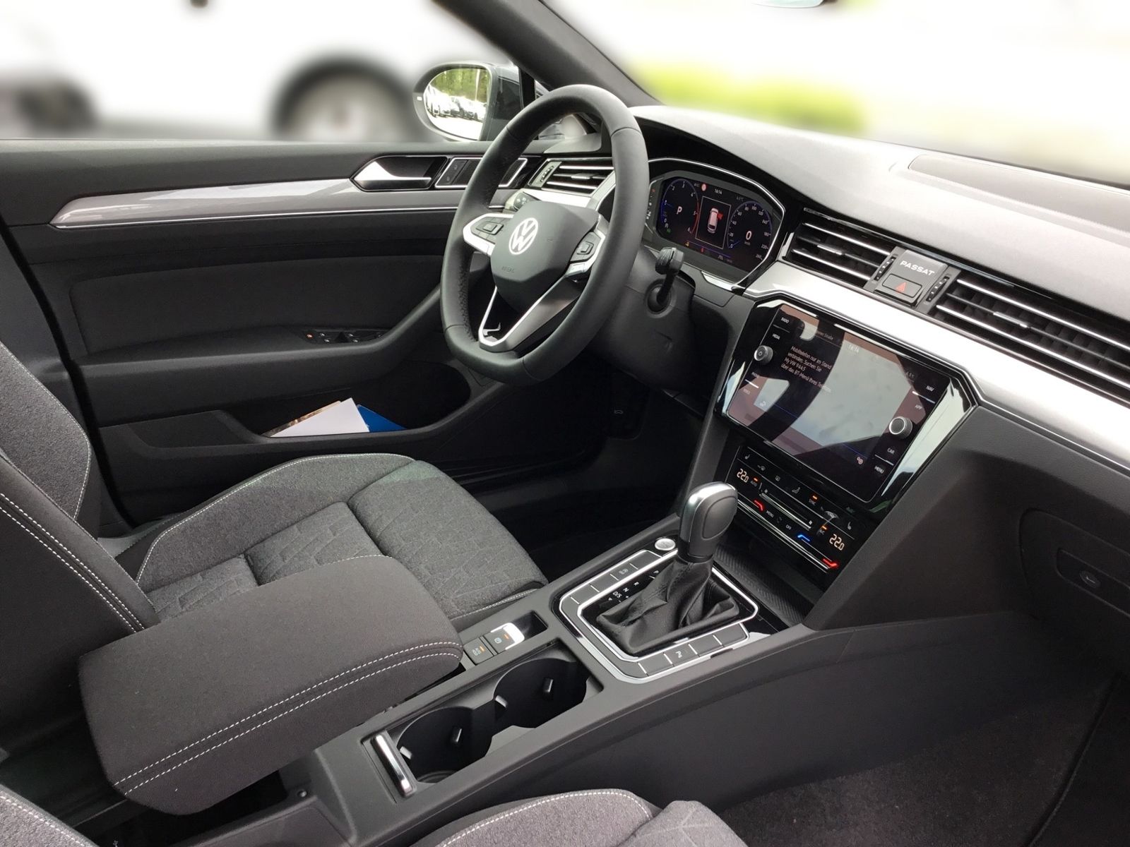 Volkswagen PASSAT VARIANT 2024 г. Чёрный, пробег 55454 км