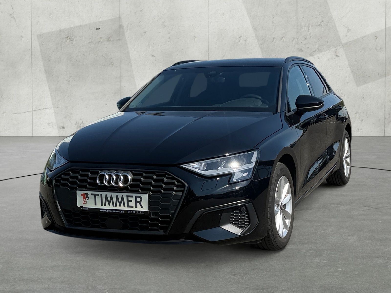 Audi A3 2023 г. Чёрный, пробег 58430 км