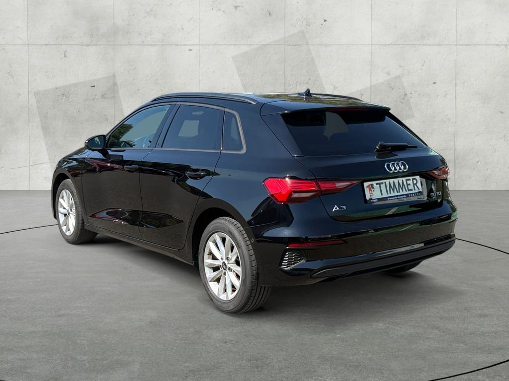 Audi A3 2023 г. Чёрный, пробег 58430 км