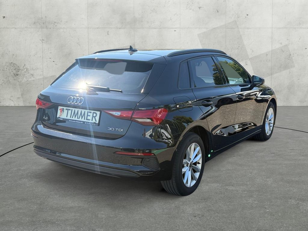Audi A3 2023 г. Чёрный, пробег 58430 км