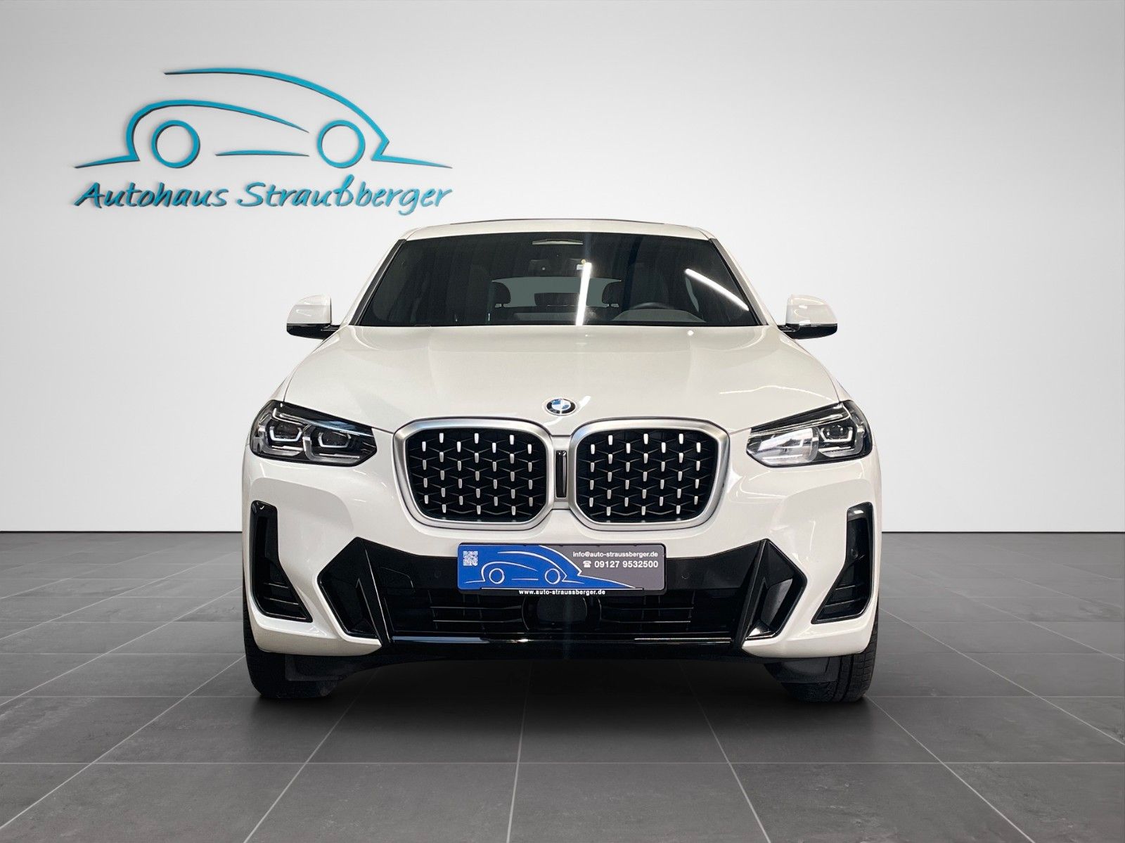BMW X4 2024 г. Белый, пробег 47500 км