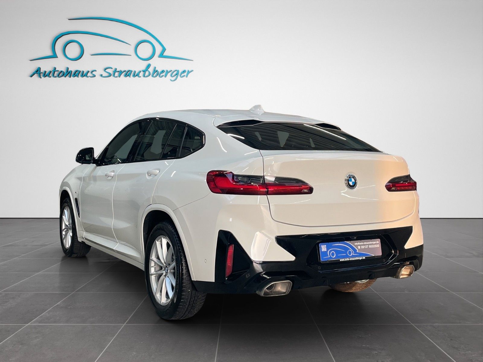 BMW X4 2024 г. Белый, пробег 47500 км