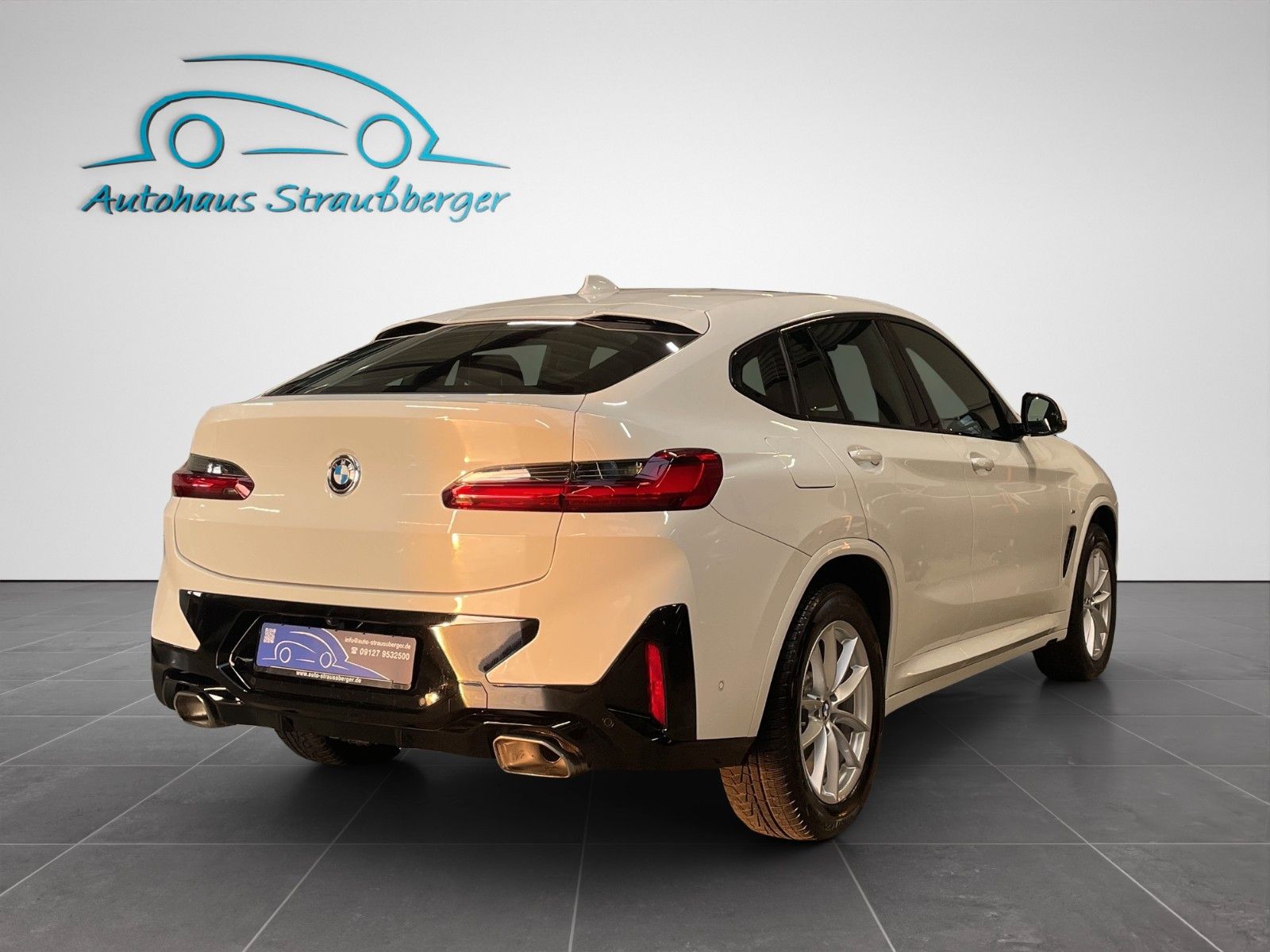 BMW X4 2024 г. Белый, пробег 47500 км