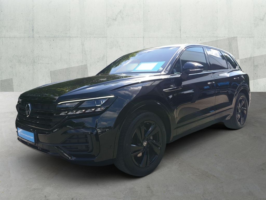 Volkswagen Touareg 2023 г. Чёрный, пробег 52348 км
