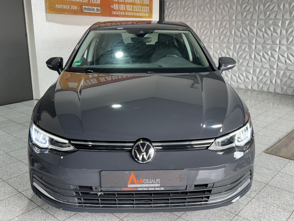 Volkswagen Golf 2024 г. Серый, пробег 15577 км