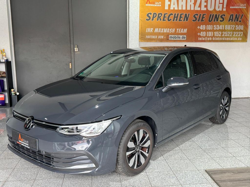 Volkswagen Golf 2024 г. Серый, пробег 15577 км