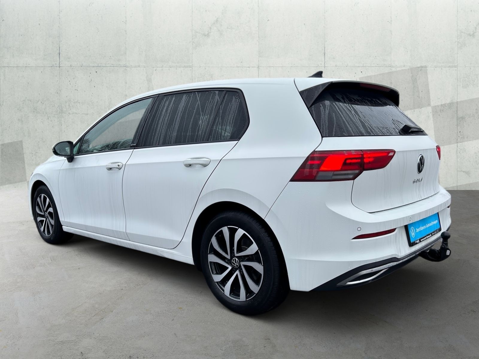 Volkswagen Golf 2022 г. Белый, пробег 40516 км