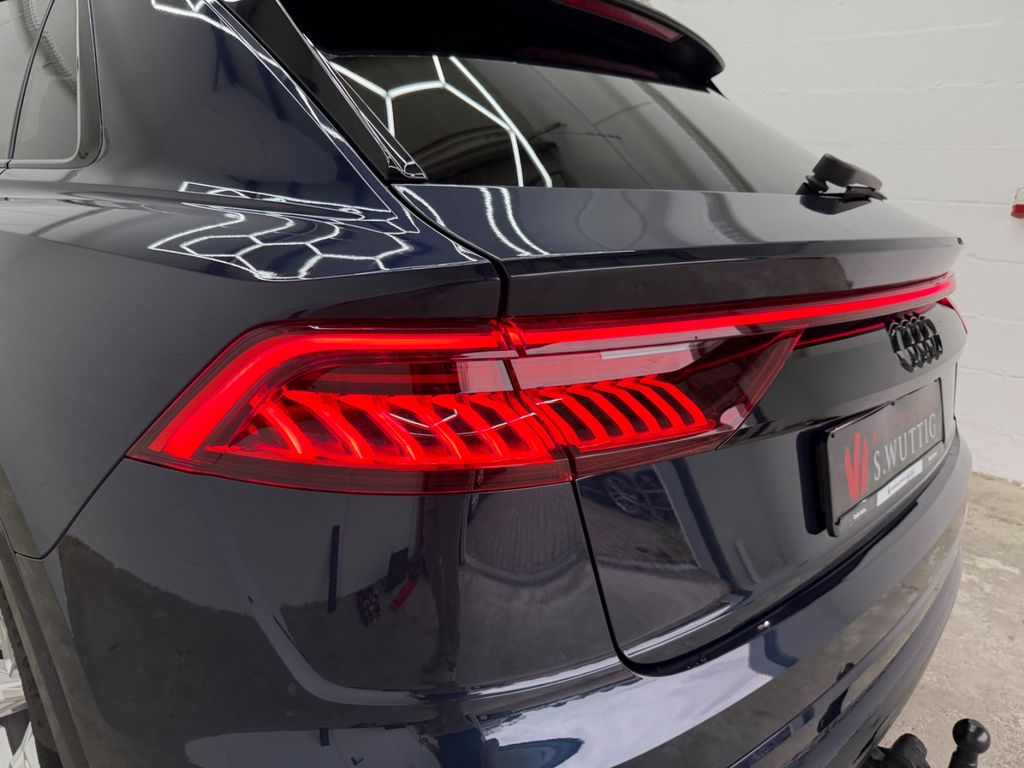Audi SQ8 2023 г. Синий, пробег 28000 км