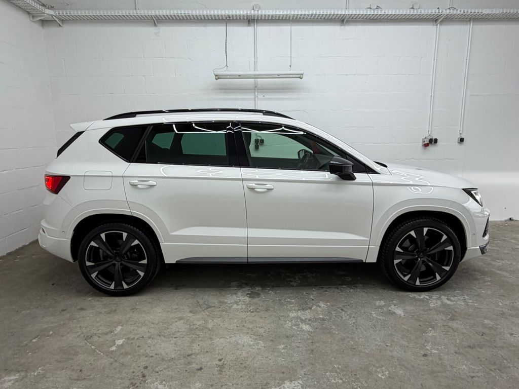 Cupra Ateca 2023 г. Белый, пробег 43000 км