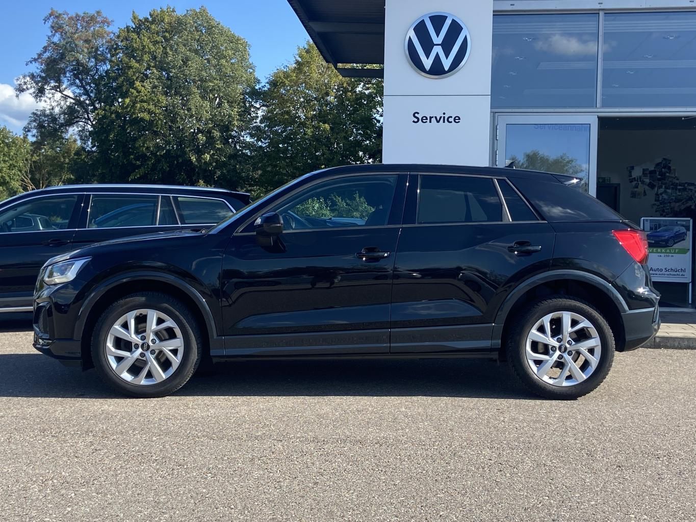 Audi Q2 2023 г. Чёрный, пробег 44695 км