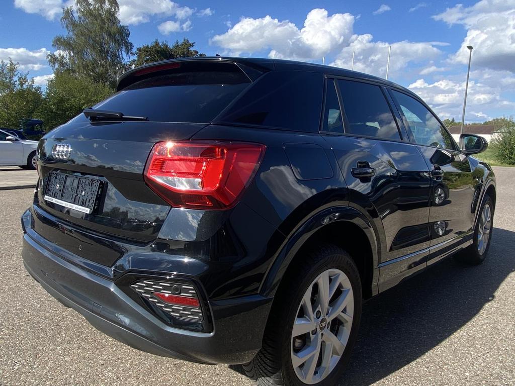 Audi Q2 2023 г. Чёрный, пробег 44695 км