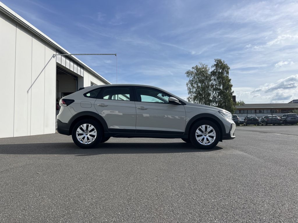 Volkswagen Taigo 2022 г. Серый, пробег 29987 км