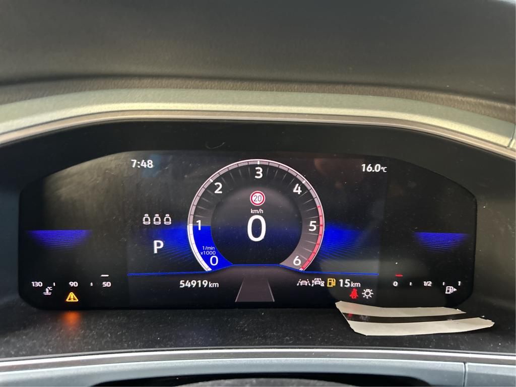 Volkswagen T-Roc 2024 г. Чёрный, пробег 54919 км