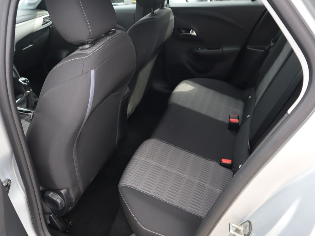 Opel Corsa 2022 г. Серебристый, пробег 28391 км