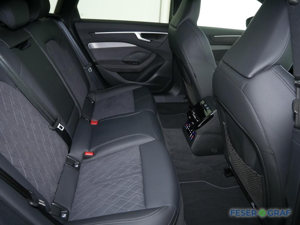 Audi A6 2025 г. Чёрный, пробег 11828 км