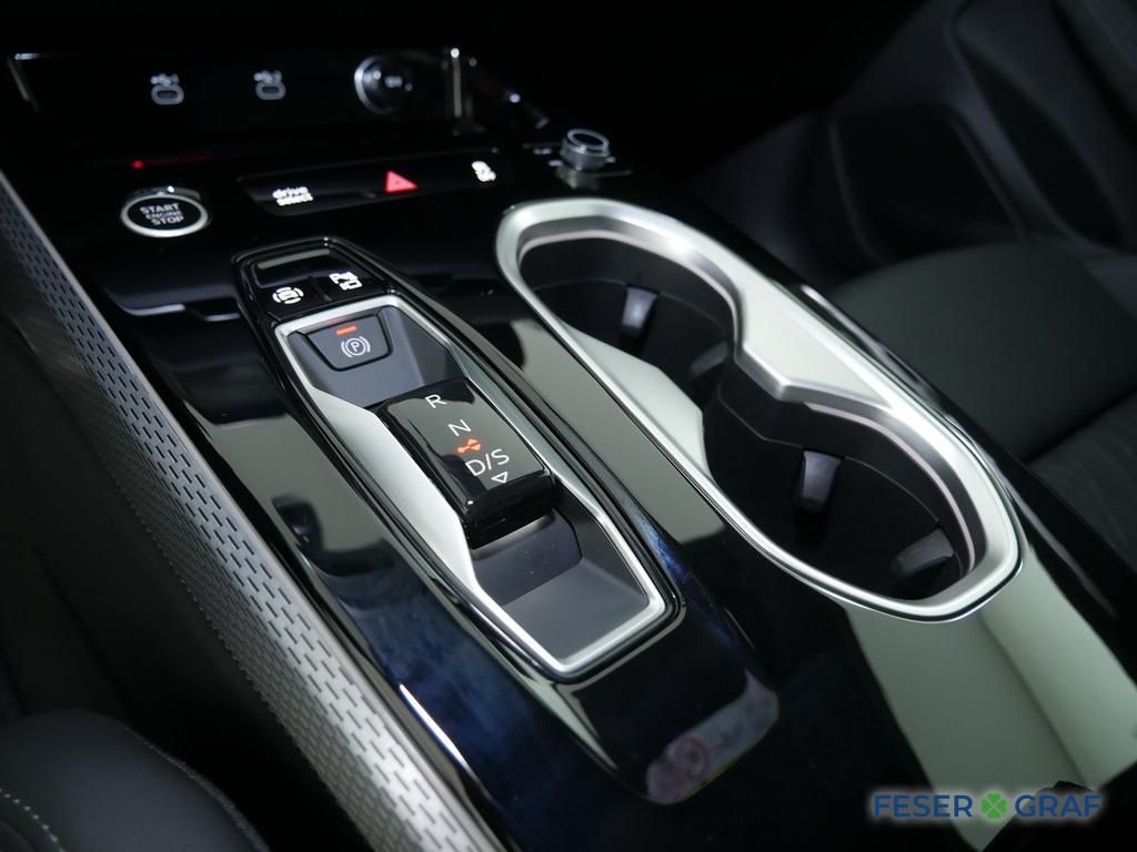Audi A6 2025 г. Чёрный, пробег 11828 км