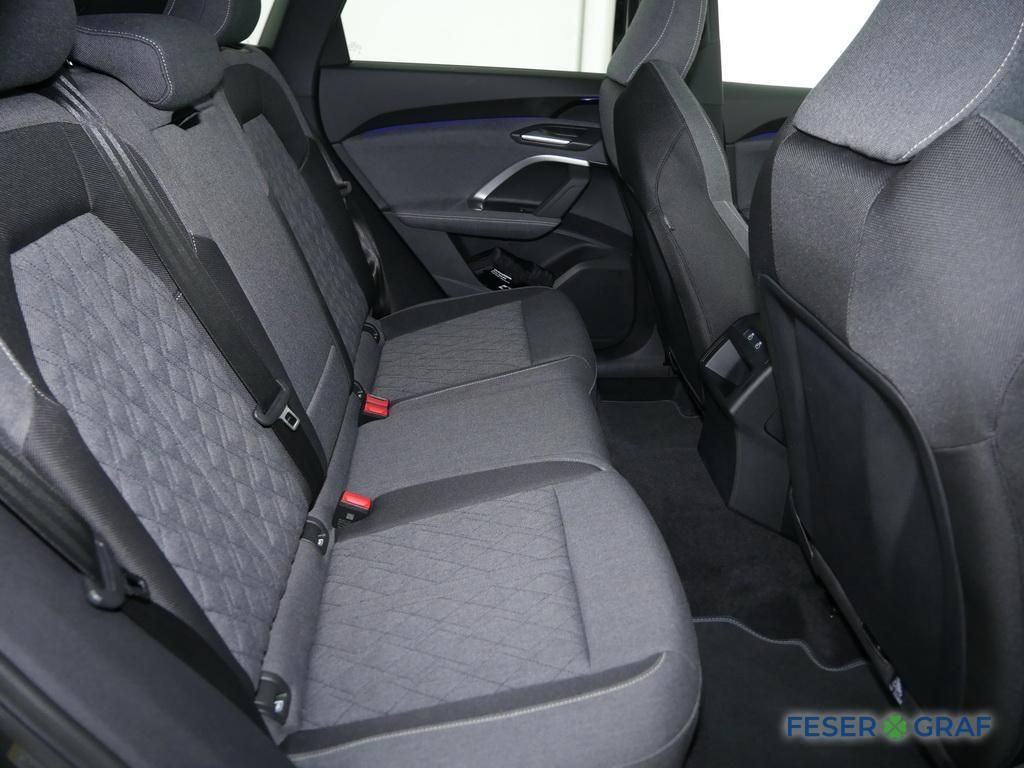 Audi Q5 2025 г. Серый, пробег 9181 км