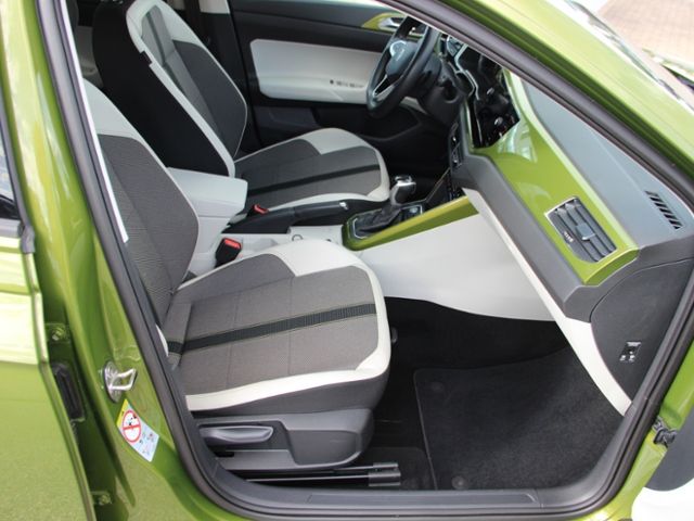 Volkswagen Taigo 2022 г. Зелёный, пробег 34095 км