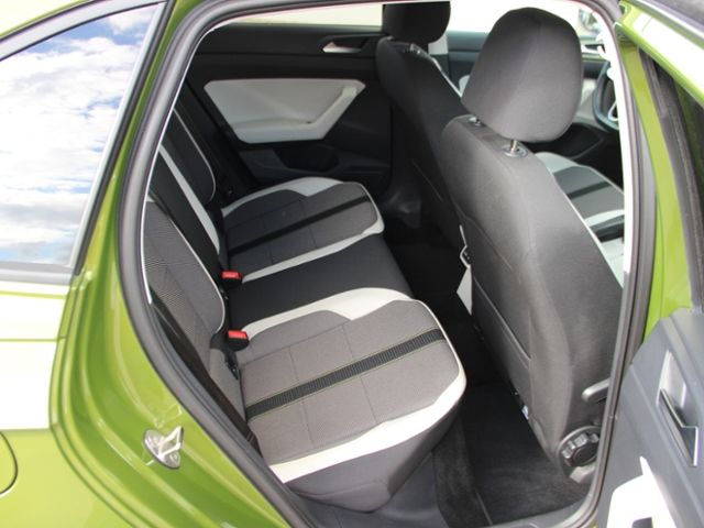Volkswagen Taigo 2022 г. Зелёный, пробег 34095 км