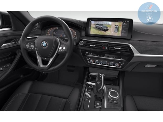 BMW 540 2023 г. Серый, пробег 57026 км