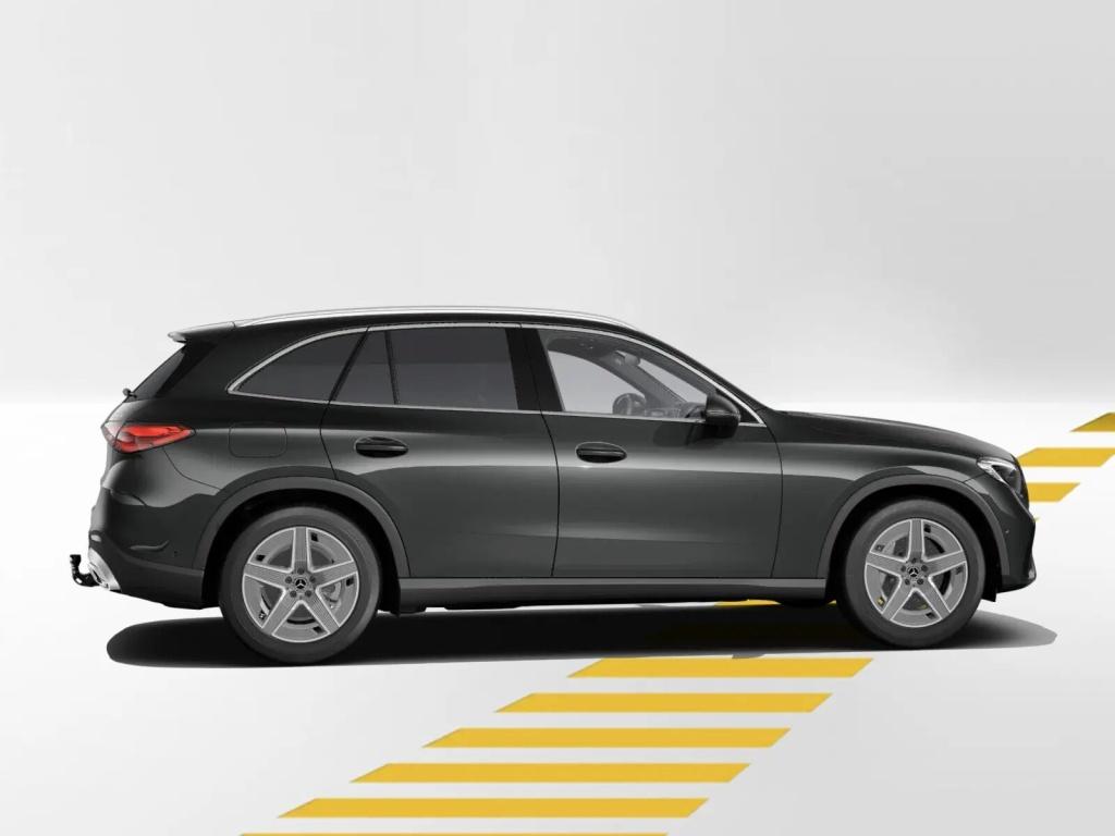 Mercedes-Benz GLC 300 2025 г. Серый, пробег 13970 км