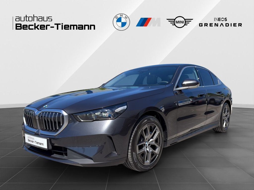BMW 520 2025 г. Серый, пробег 29841 км