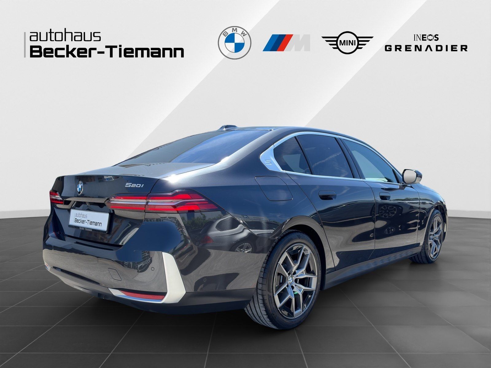 BMW 520 2025 г. Серый, пробег 29841 км