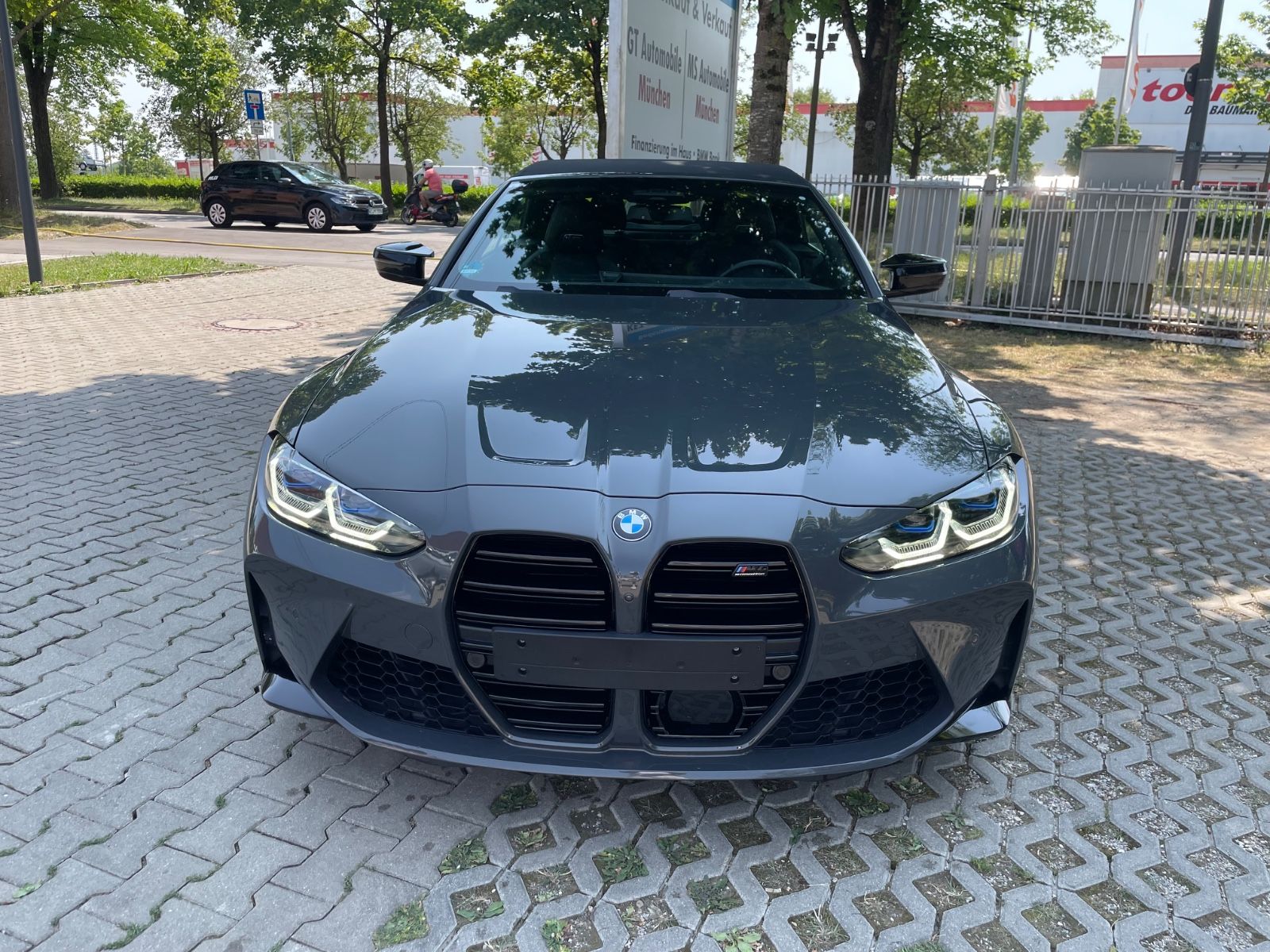 BMW M4 2023 г. Серый, пробег 40000 км