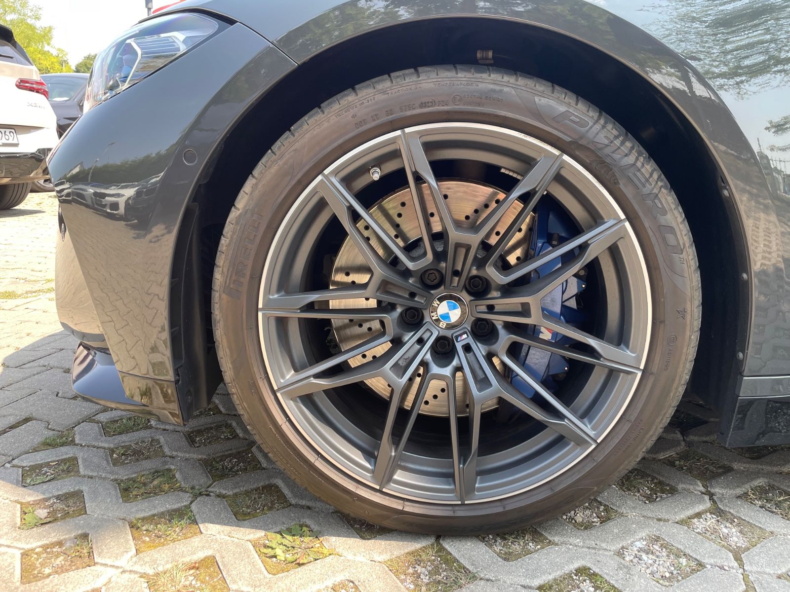 BMW M4 2023 г. Серый, пробег 40000 км