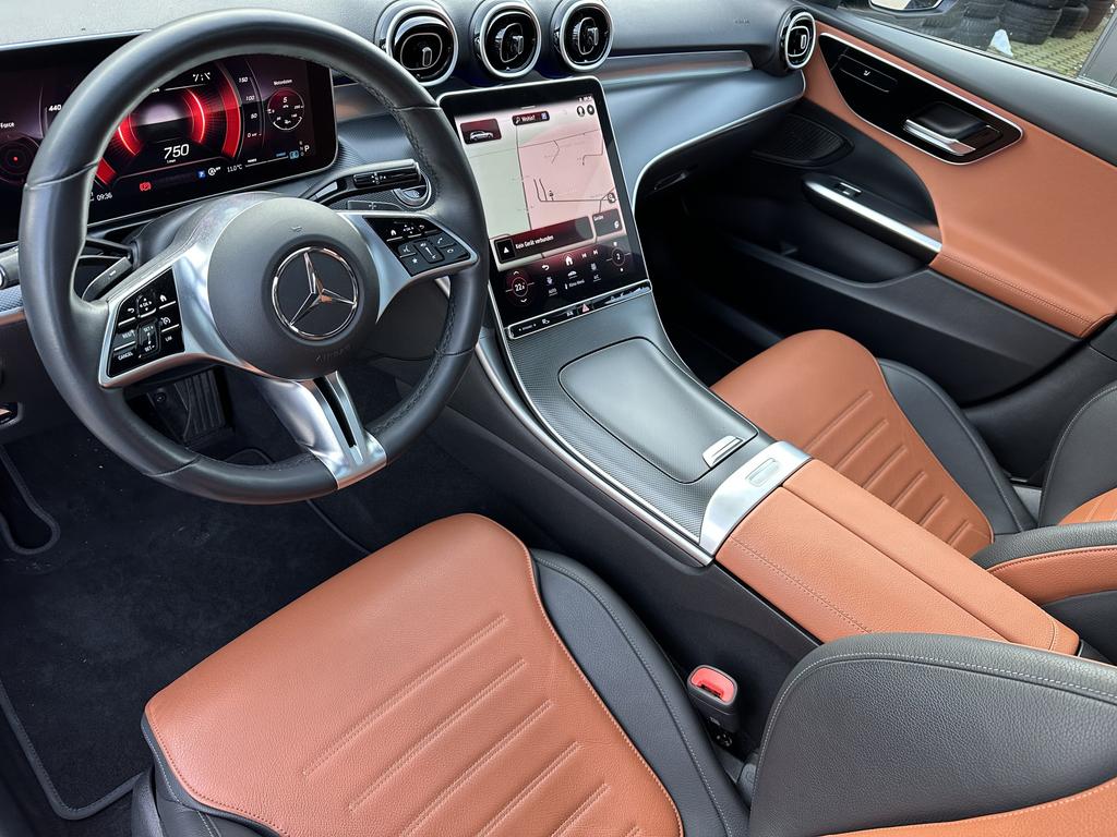 Mercedes-Benz C 220 2022 г. Серый, пробег 56750 км