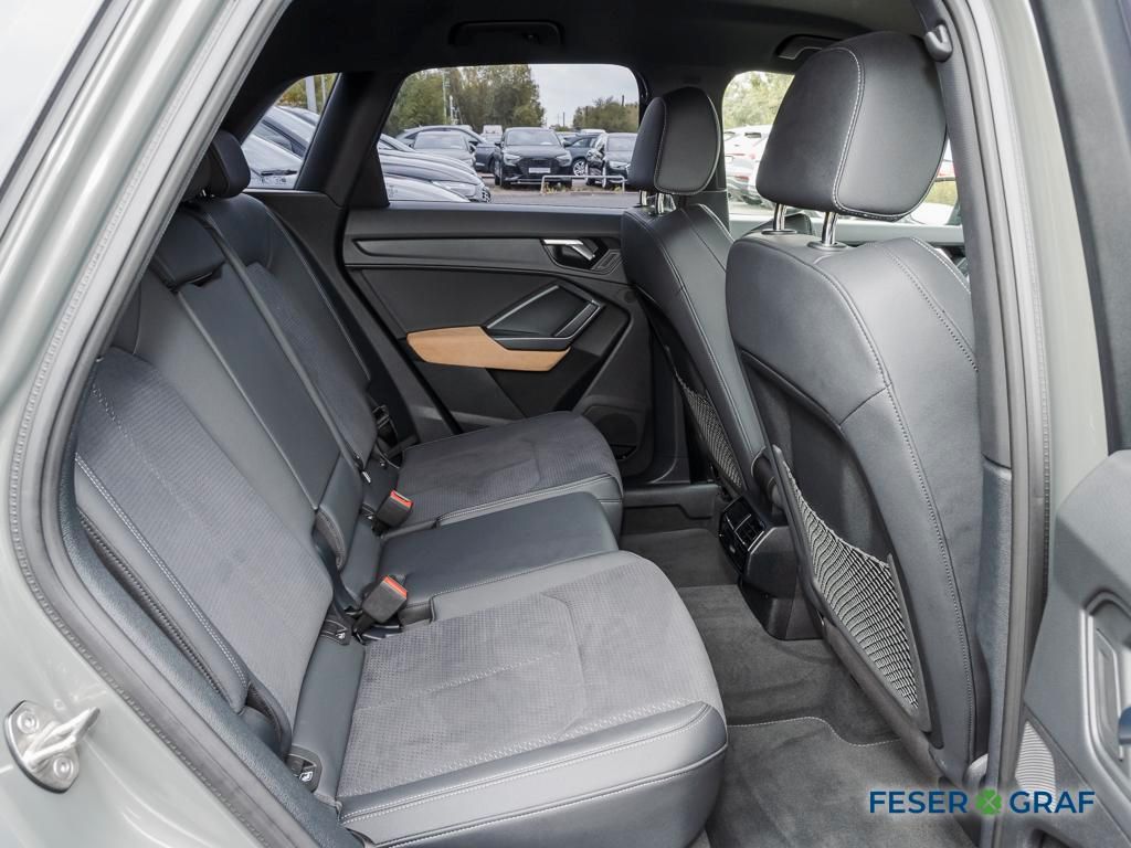 Audi Q3 2023 г. Серый, пробег 25278 км