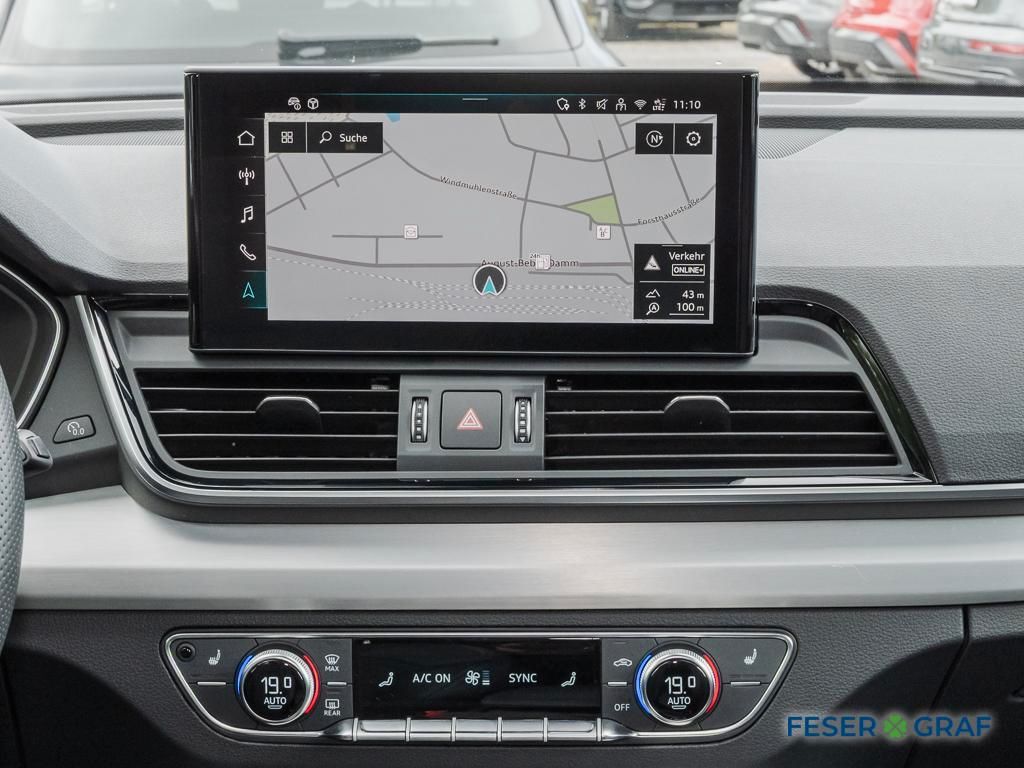 Audi Q5 2025 г. Серый, пробег 23946 км