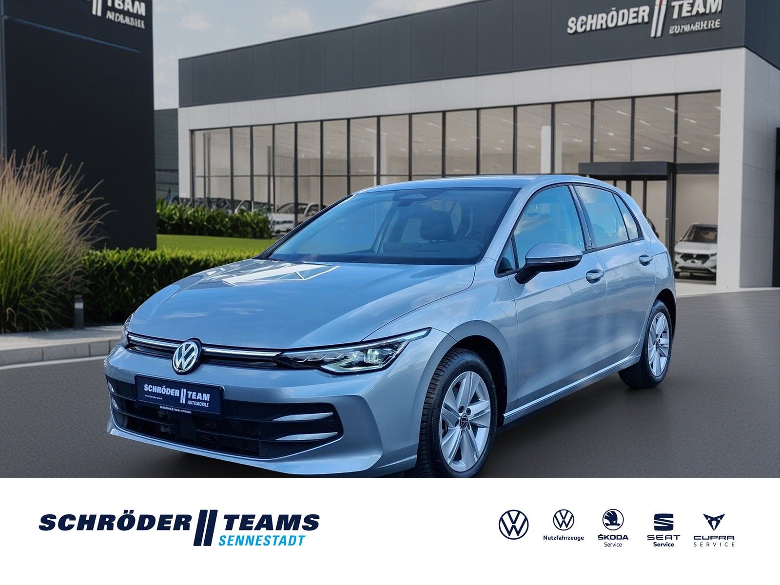 Volkswagen Golf 2026 г. Красный, пробег 13841 км