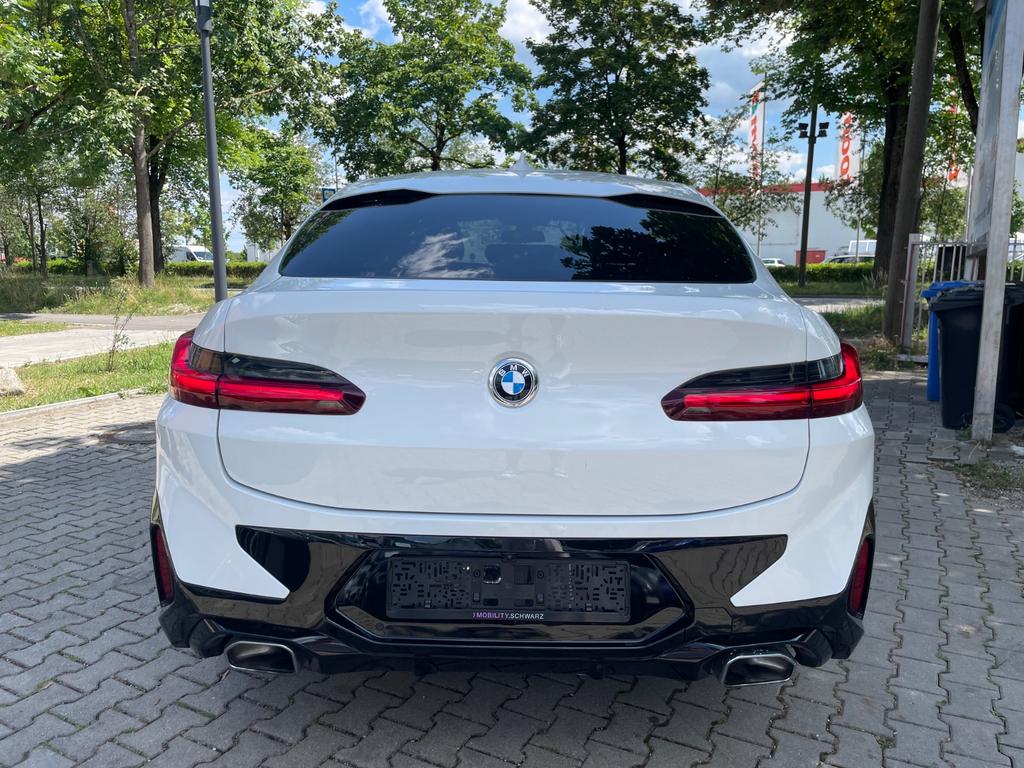 BMW X4 2024 г. Белый, пробег 29000 км