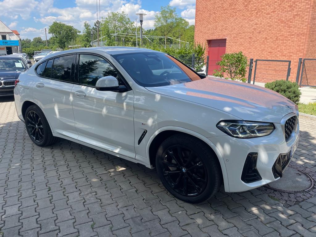 BMW X4 2024 г. Белый, пробег 29000 км