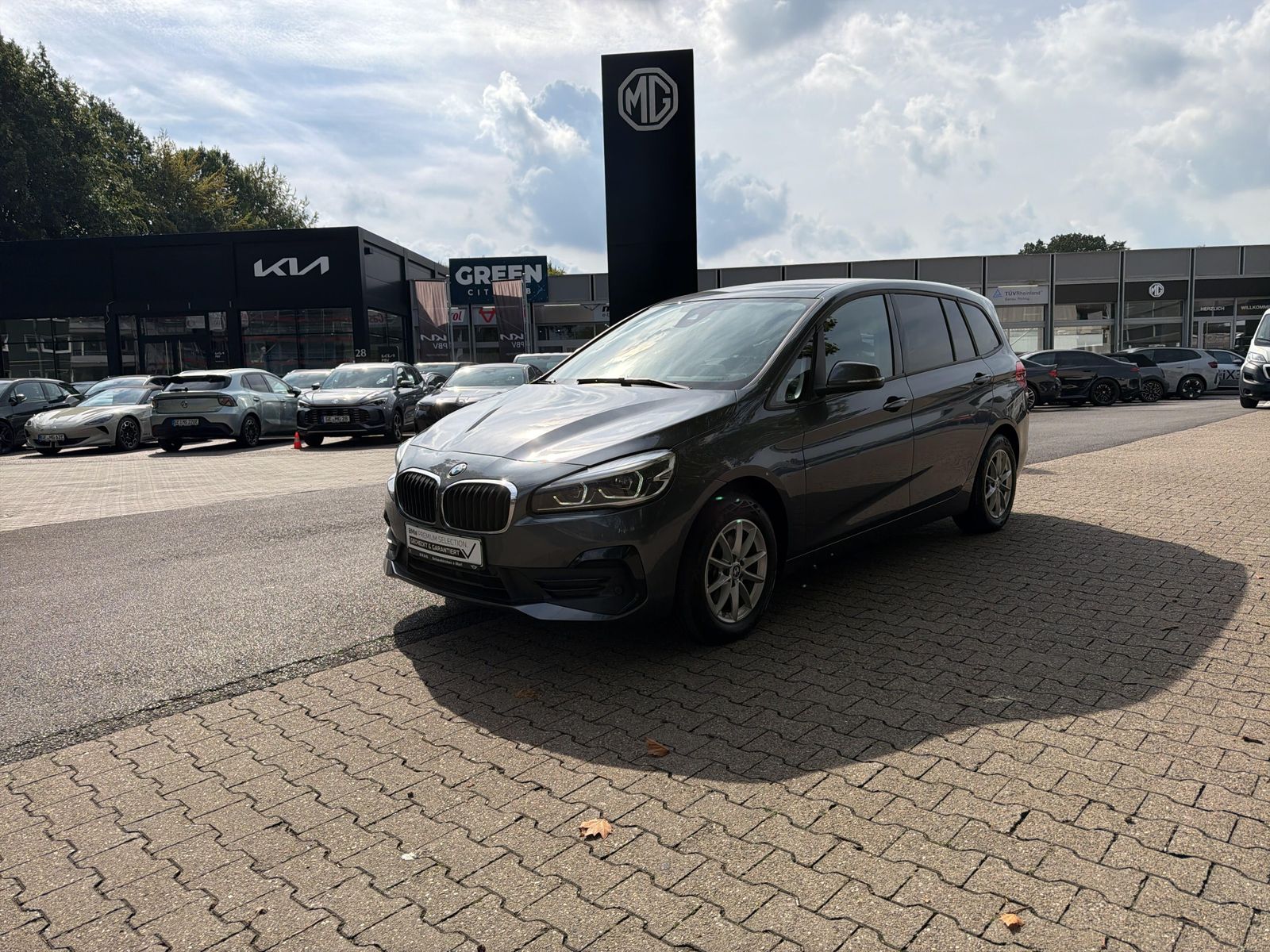 BMW 216 GRAN TOURER 2022 г. Серебристый, пробег 29052 км