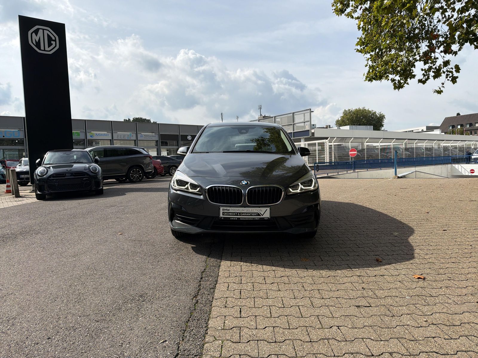 BMW 216 GRAN TOURER 2022 г. Серебристый, пробег 29052 км