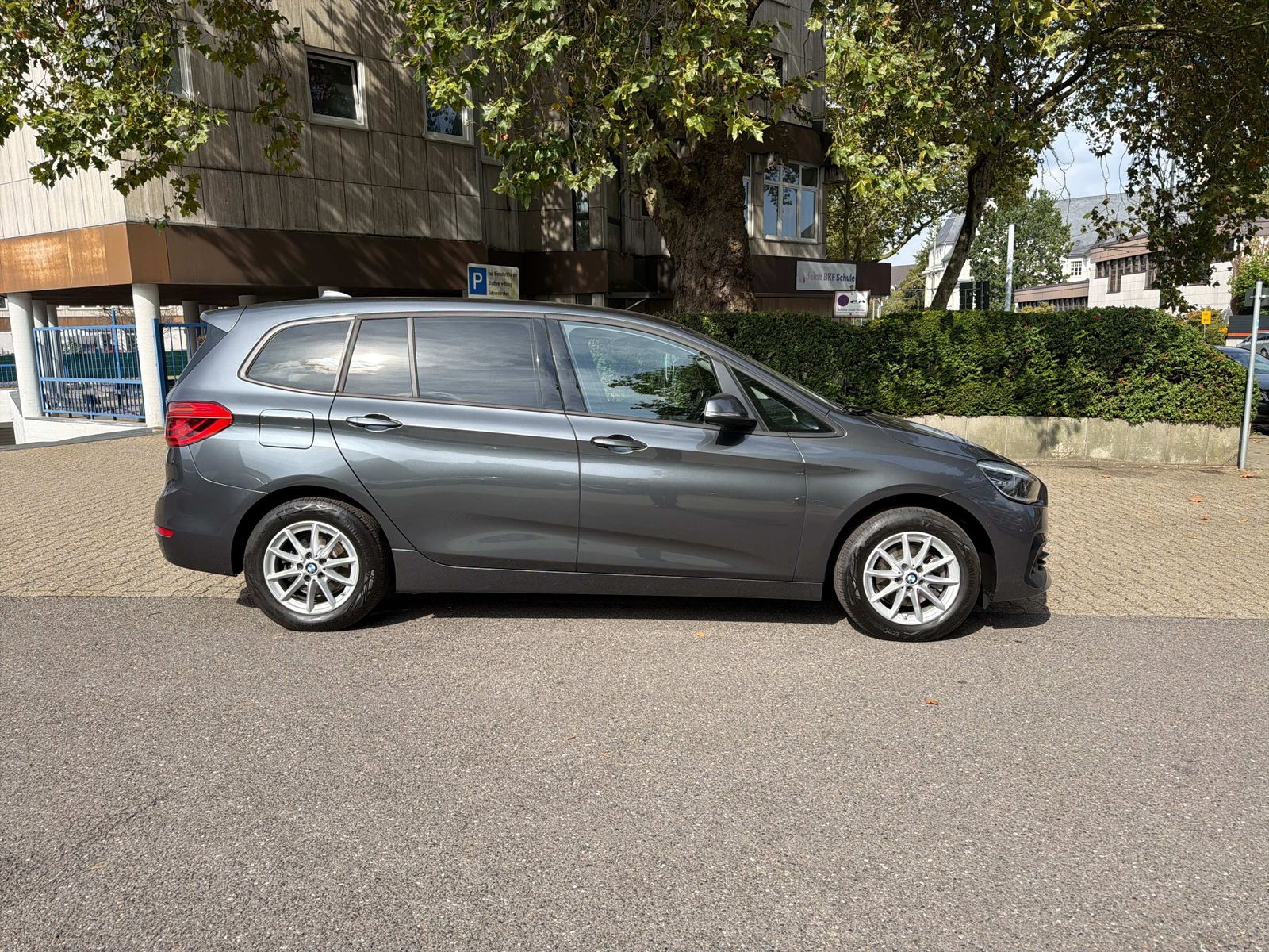 BMW 216 GRAN TOURER 2022 г. Серебристый, пробег 29052 км