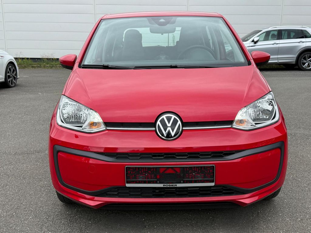 Volkswagen up! 2024 г. Красный, пробег 21066 км