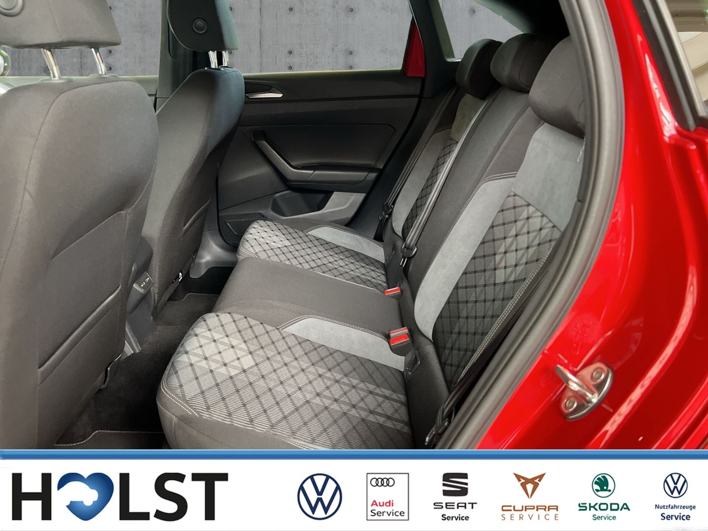 Volkswagen Taigo 2023 г. Красный, пробег 56443 км